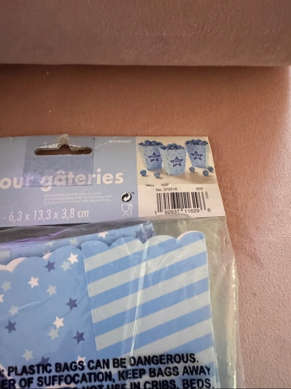 Baby Shower Treat Boxes - Blue & White Set (20 pcs) includes (2)packages. NWT